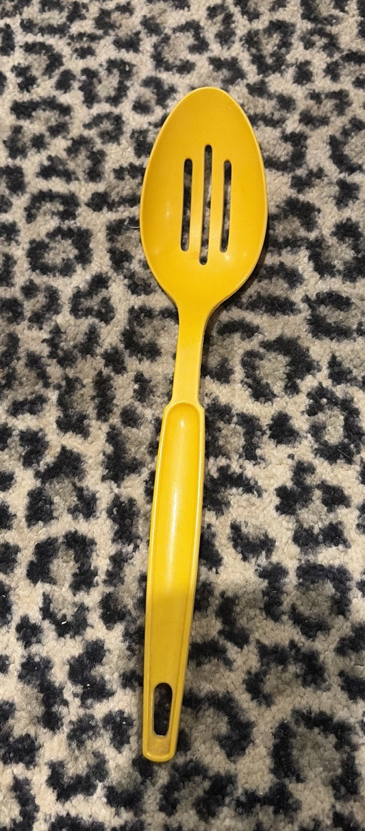 Vintage Yellow EKCO Slotted Serving Spoon 11" Made in USA Used Dishwasher Safe